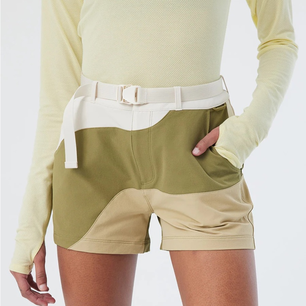 OUTDOOR VOICES “RecTrek 3” Color Block “ size XL